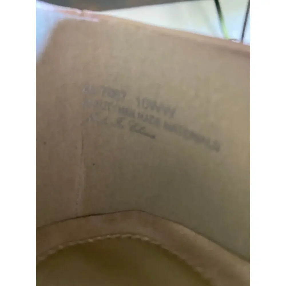 NWOT Easy Street Champagne Gold Pumps 10WW